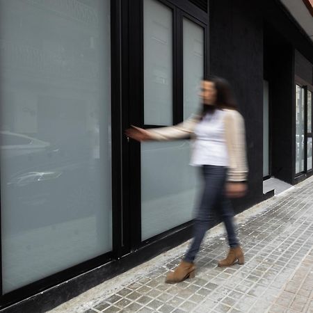 Apartamentos Rio Turia Valencia Exterior photo