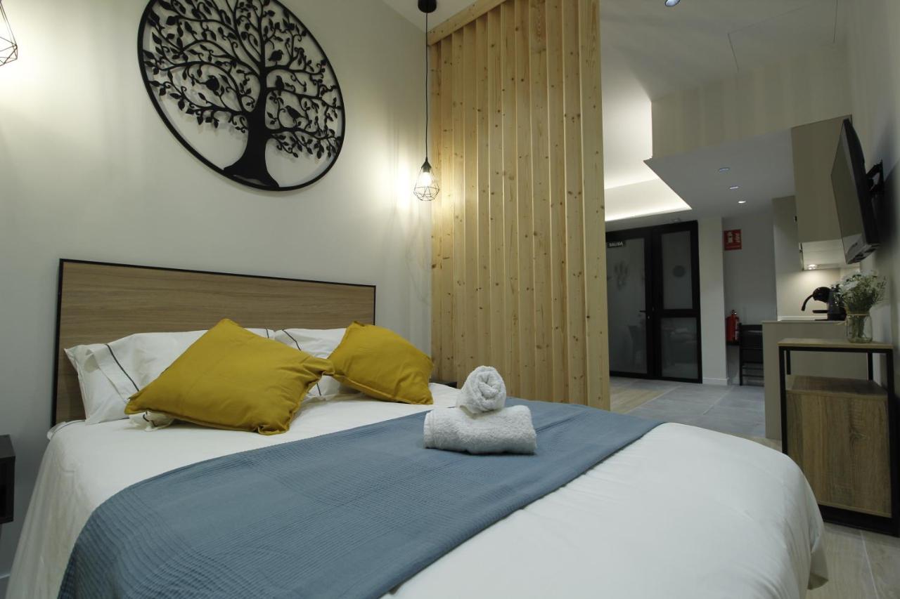 Apartamentos Rio Turia Valencia Exterior photo